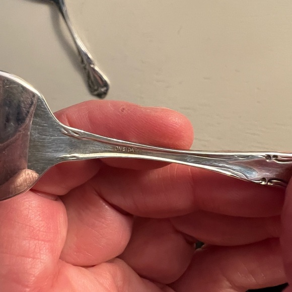 Final Sale! Oneida Children’s Silver Spoon & Fork Set—Vintage! - Picture 4 of 4